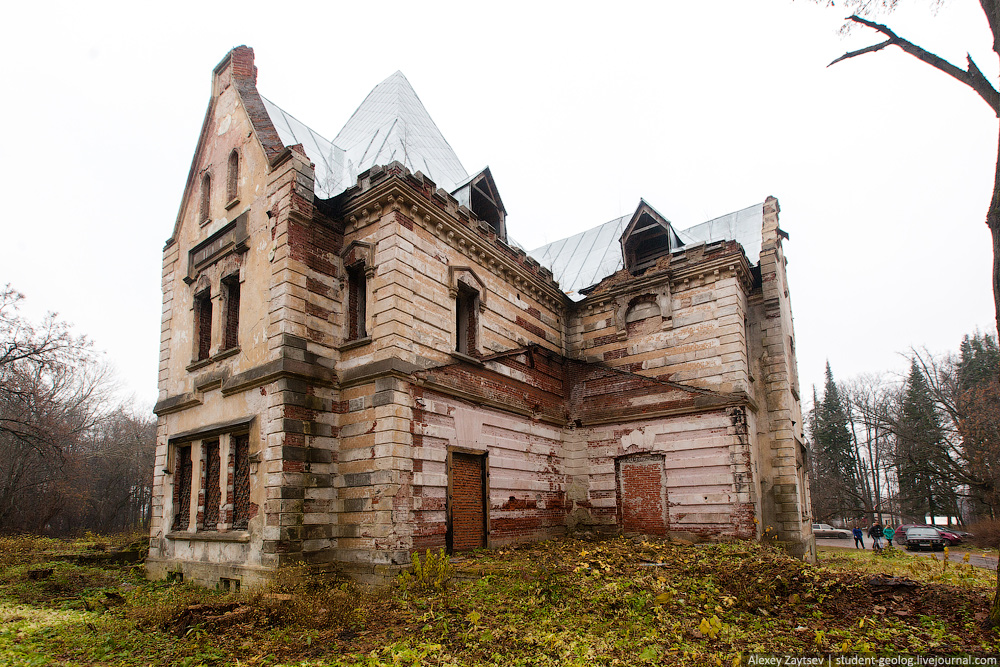 Муромцево замок графа храповицкого фото владимирская область как выглядит сейчас развалины состояние