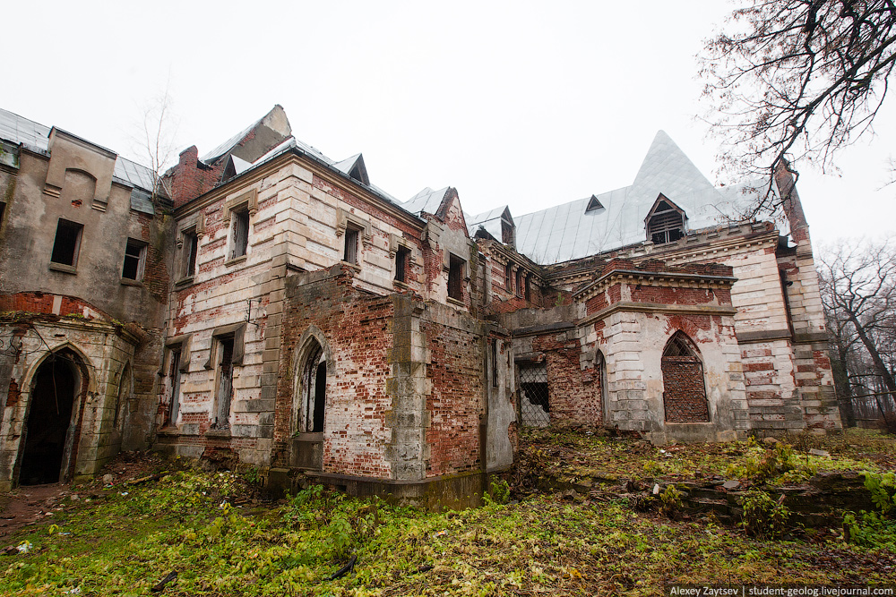 Муромцево замок графа храповицкого фото владимирская область как выглядит сейчас развалины состояние